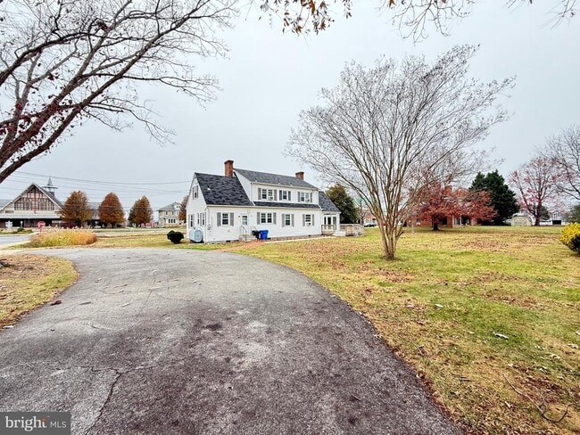 Primary Photo - 118 St Marys Ave