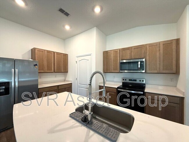 Building Photo - 4282 Evening Primrose Dr