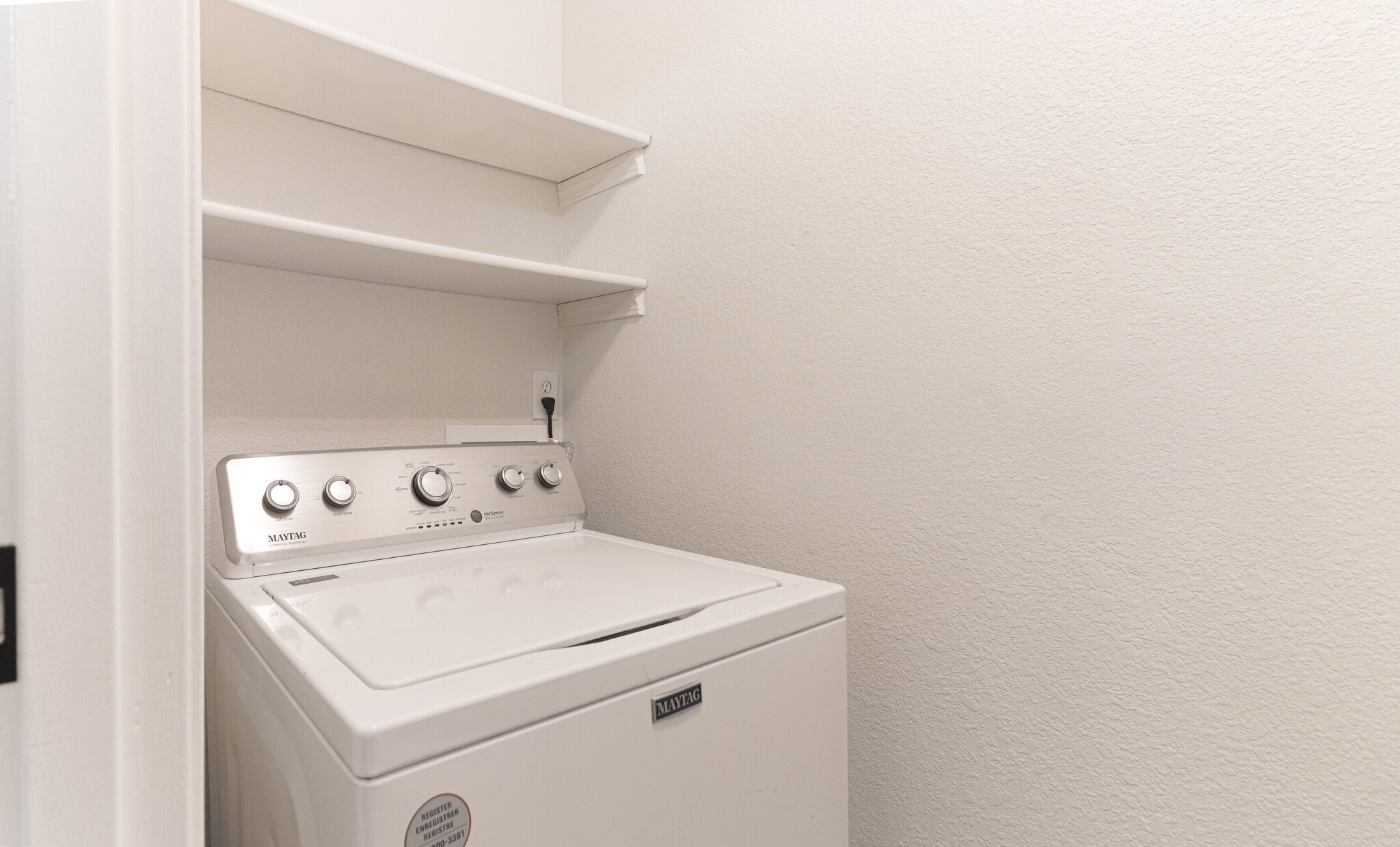 Building Photo - 8202 Mentra St