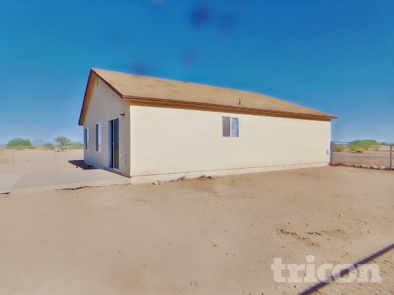 Building Photo - 12723 W Jenero Dr