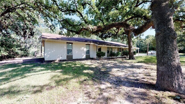 Building Photo - 4814 Afton Oaks Dr