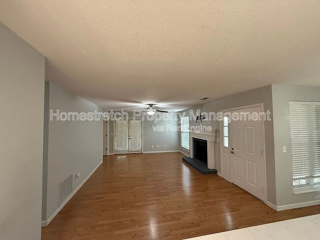 Building Photo - 1324 Forest Creek Dr.
