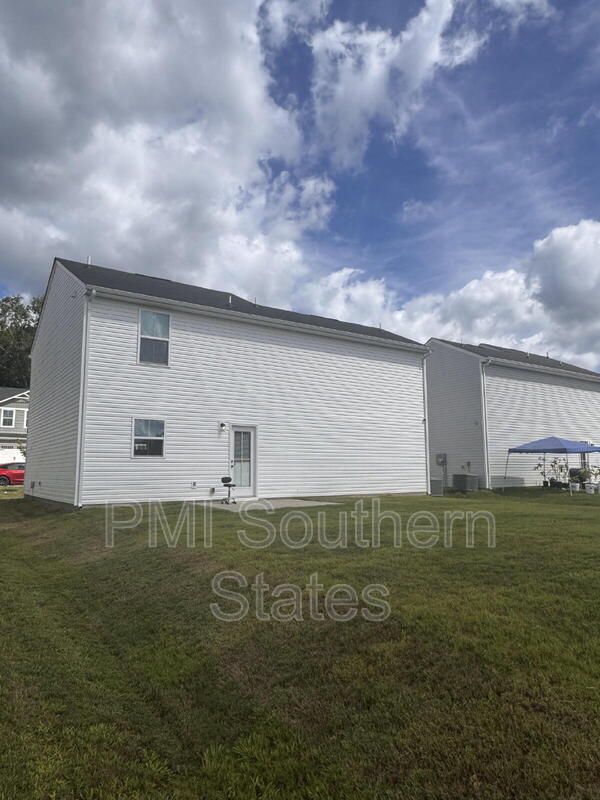 Building Photo - 926 Shakespeare Dr