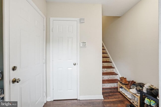 Building Photo - 12796 Fair Briar Ln