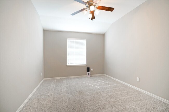 Building Photo - 4650 Penelope Ln