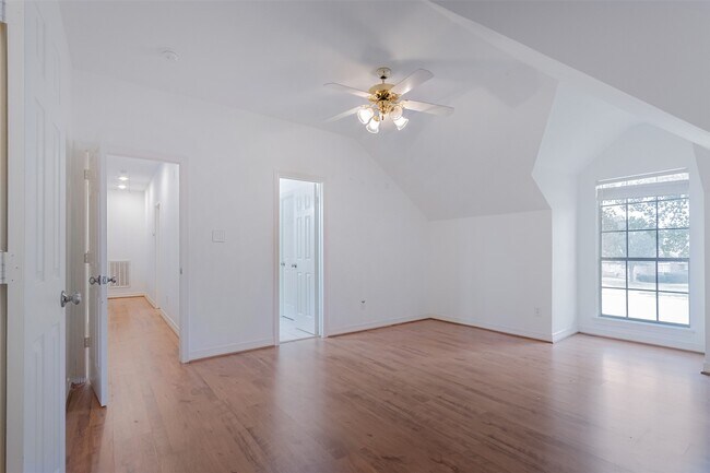 Building Photo - 3204 Canvasback St