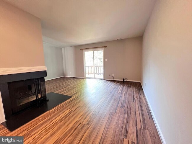 Building Photo - 13710 Autumn Vale Ct