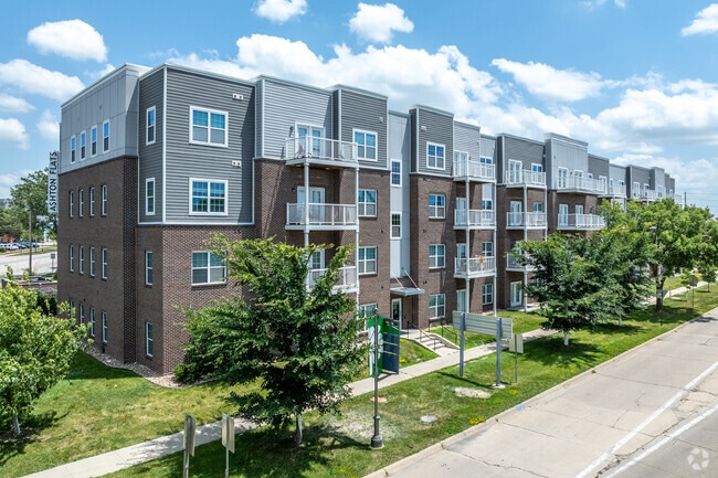 Building Photo - Ashton Flats