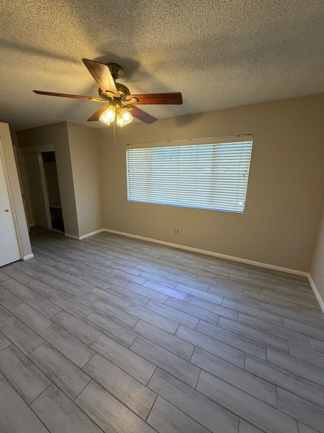 Building Photo - Single Story 4 bed, 2 bath home with RV Access