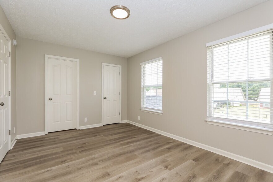 Building Photo - 247B Indian Park Dr