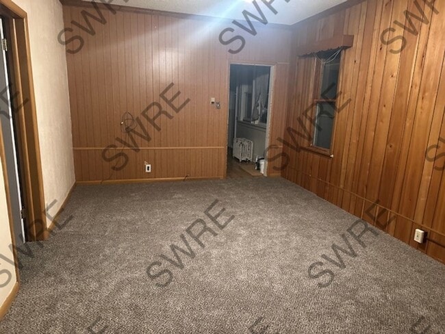Building Photo - Available Now! Call Stephanie for showings & info! 307.389.7881