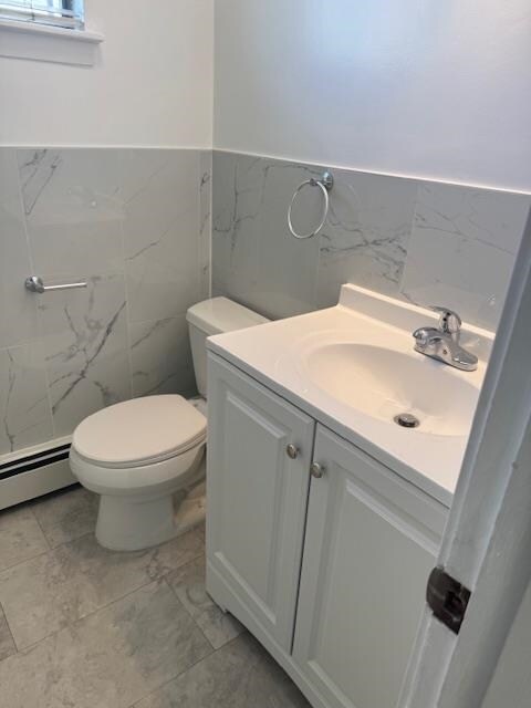 Building Photo - 708 10th St