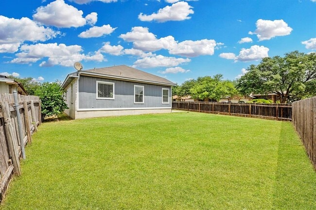 Building Photo - 17249 Sandwick Dr