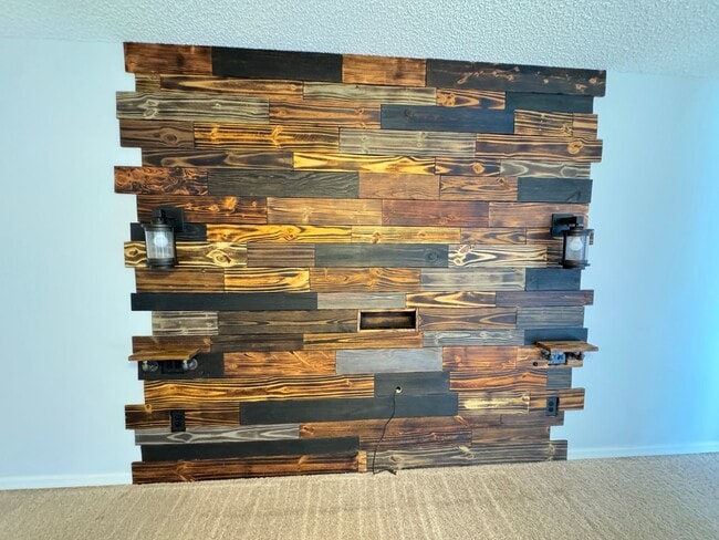 Building Photo - Spacious 4-bedroom, 3-bath POOL home in Cypress Springs! Pool Service INCLUDED!