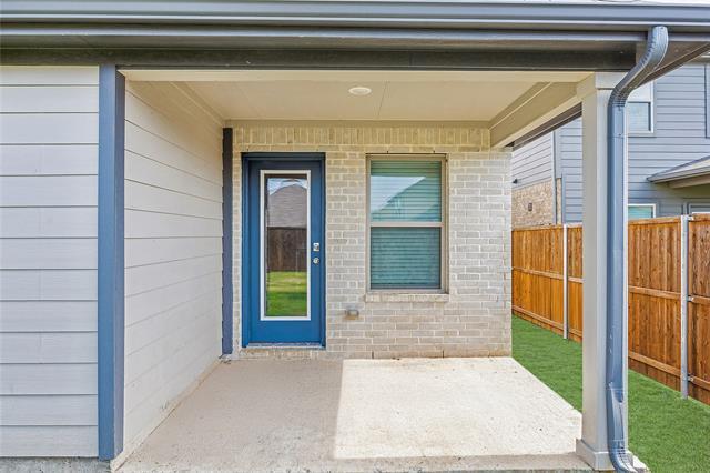 Building Photo - 1415 Black Canyon Ave