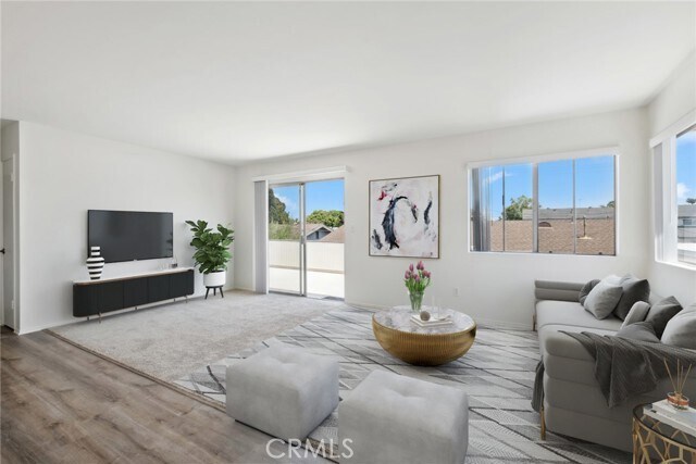 Building Photo - 375 Woodland Pl