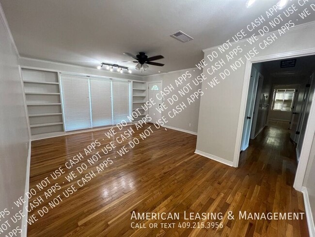 Building Photo - 695 Peyton-