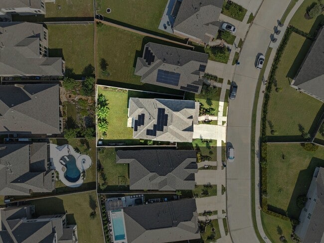 Building Photo - 15011 Old Horseshoe Lake Dr