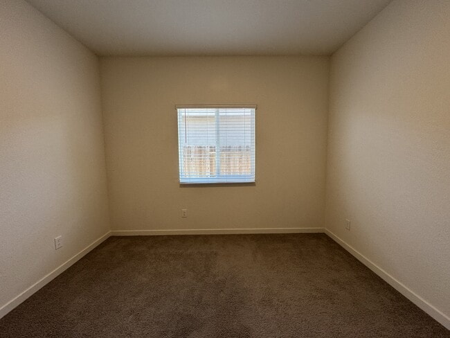 Building Photo - 2022 Jamison Crk Wy