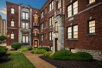 Building Photo - 6218 Northwood Ave