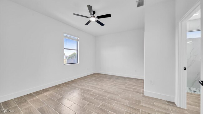 Building Photo - 1123 Hightower Ave S