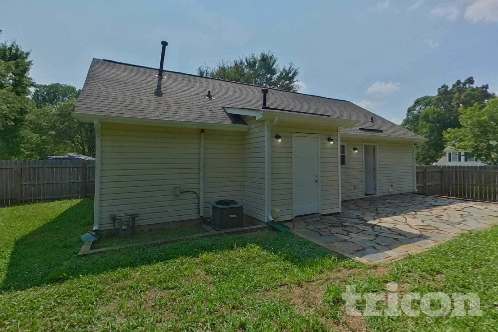 Building Photo - 1224 Settles Bridge Ct