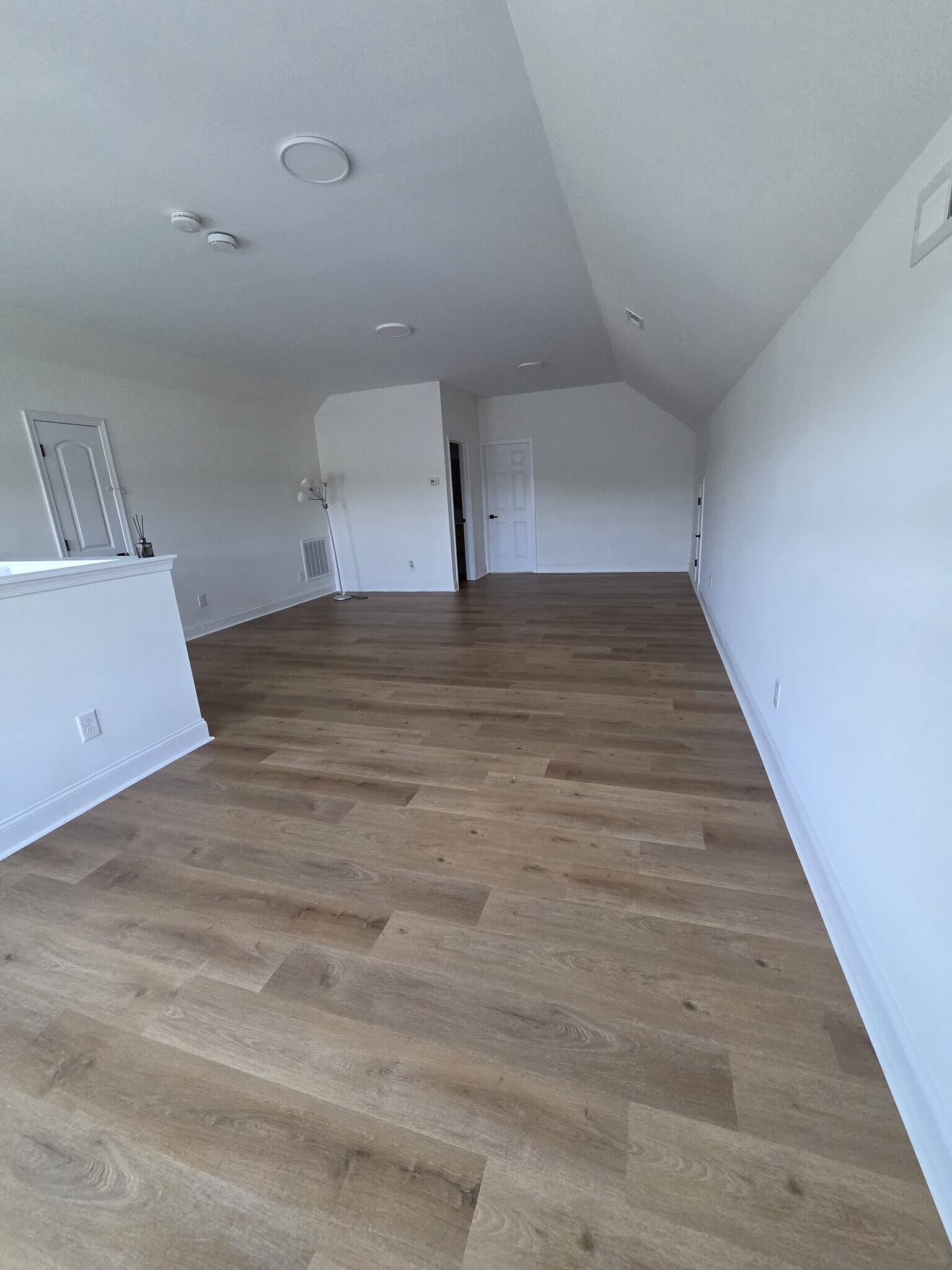 Building Photo - 8312 Compton Acres Ln