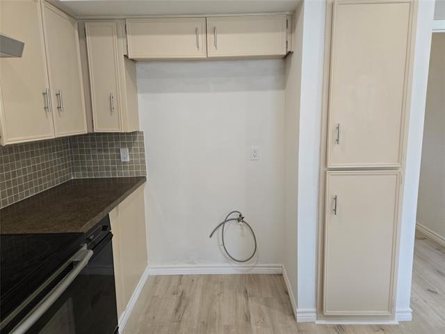 Building Photo - 14324 Haymeadow Cir