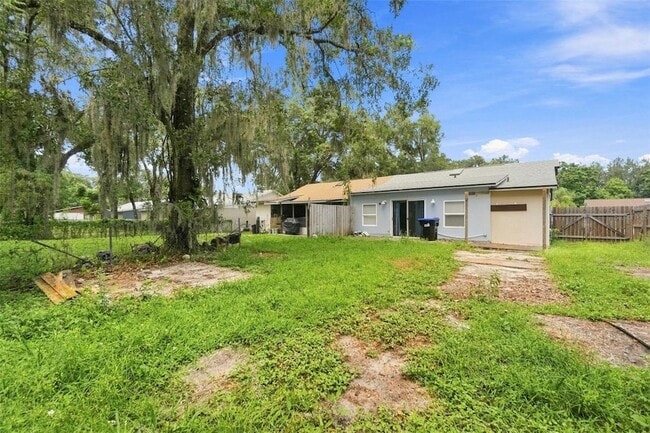 Building Photo - 9966 Burl Way