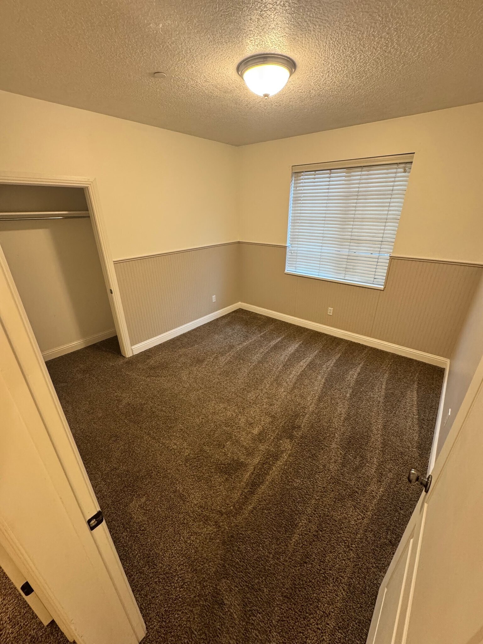 Building Photo - 203 N 1200 W