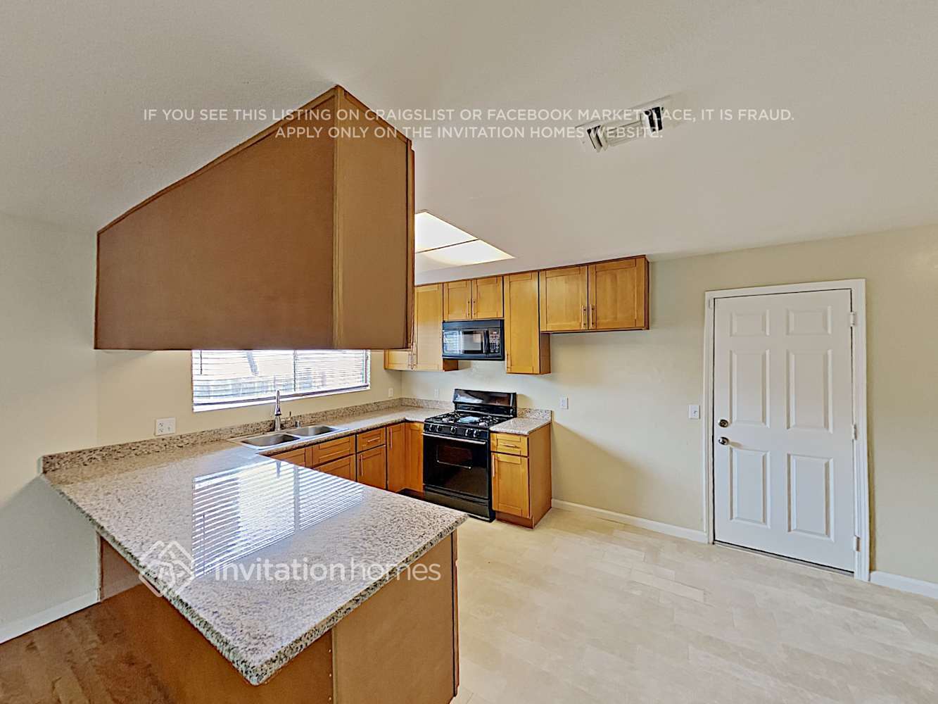 Building Photo - 395 Spindrift Way