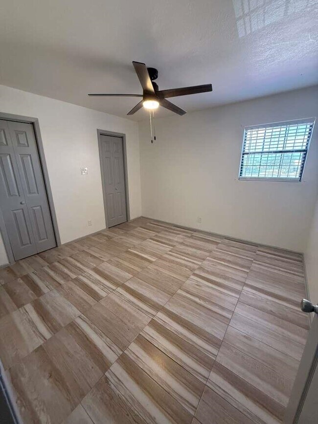 Building Photo - 5500 McPherson Rd