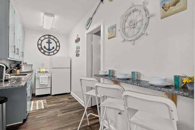 Building Photo - 6 Rohde Ave