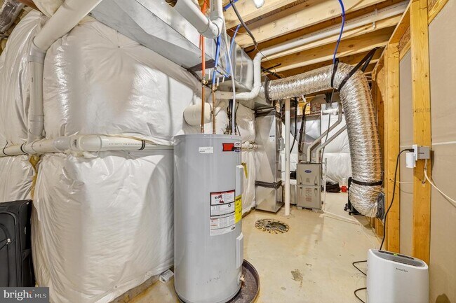 Building Photo - 167 Aspen Ln