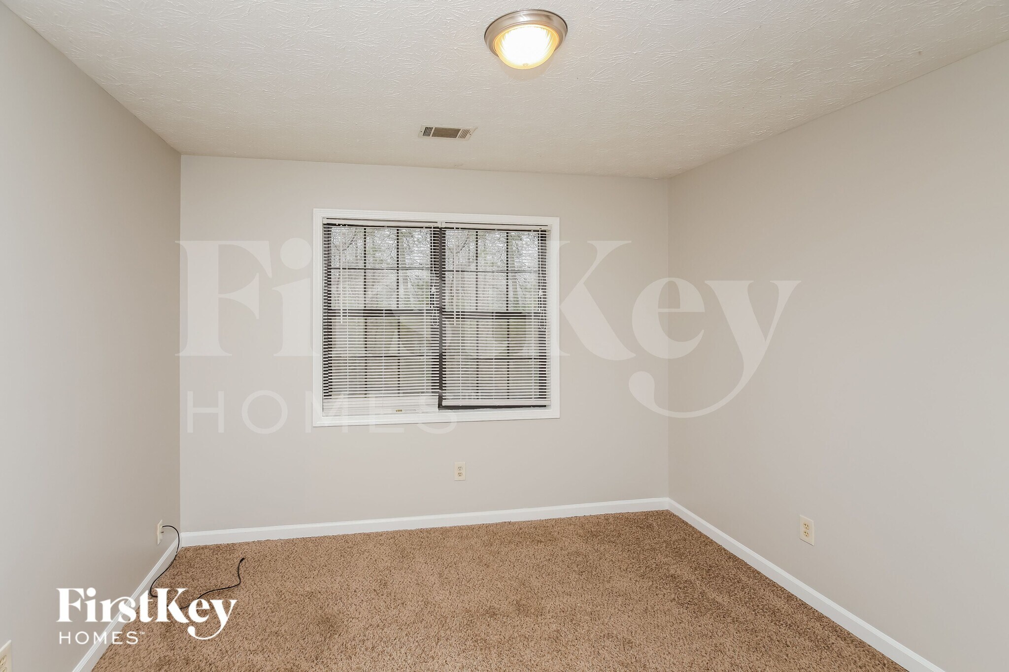 Building Photo - 2475 Smith Ave SW