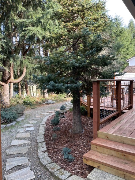 Building Photo - 8938 49th Ct NE