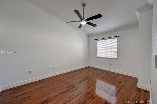 Building Photo - 2850 N Oakland Forest Dr