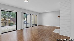 Building Photo - 8642 Fredericksburg Rd