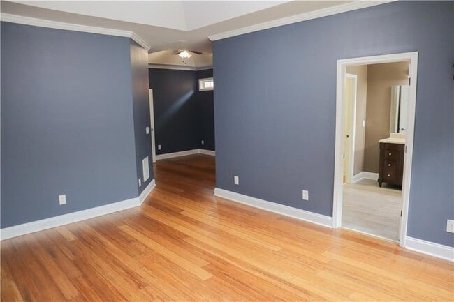 Building Photo - 1526 Lechemin Dr