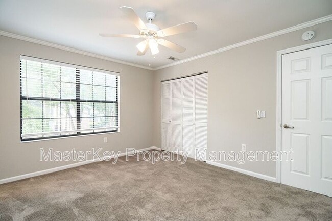 Building Photo - 2406 Condor Ct