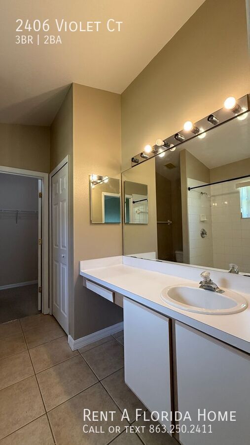 Building Photo - 2406 Violet Ct