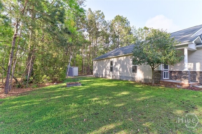Building Photo - 8 Chapel Pointe Cir