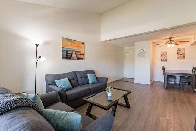 Building Photo - Available until 12/28/25 - Heart of Scottsdale