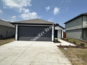 Building Photo - 1157 Northfield Dr