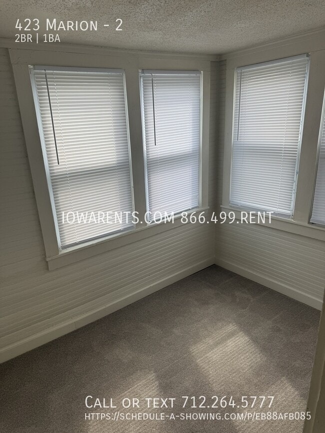 Building Photo - 423 Marion-2