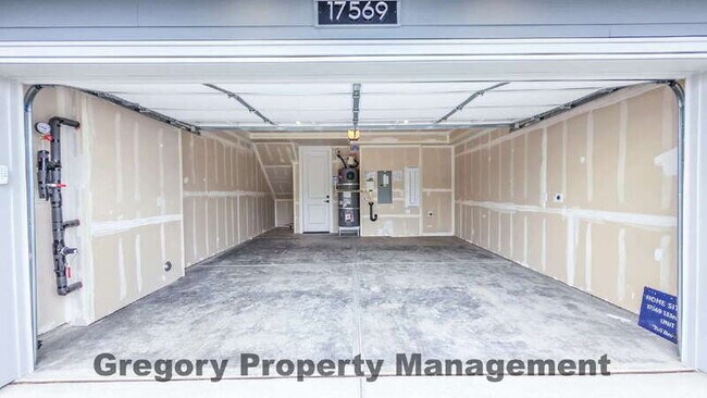 Building Photo - 17569 133rd Ln NE