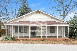 Building Photo - 605 W 7th Ave