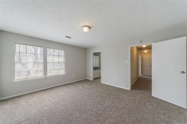 Building Photo - 1206 Mayweather Ln
