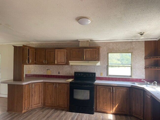 Building Photo - 3 BR 2 Bath 1,904 sq ft doublewide Mobile ...