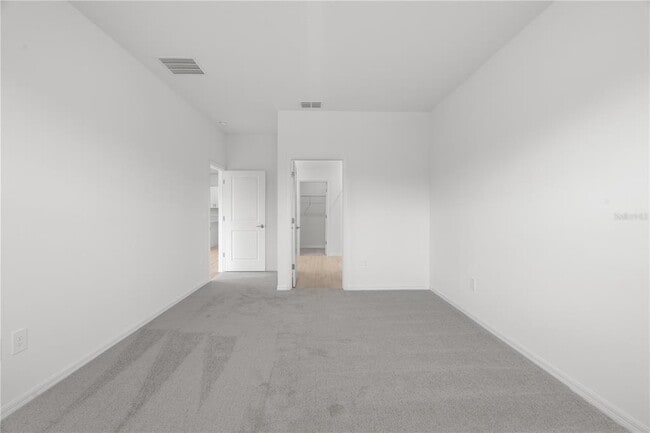 Building Photo - 18170 Pleasantview Blvd